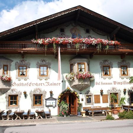 Gasthof Erzherzog Rainer - Zimmer Und Ferienwohnung Kössen Eksteriør bilde