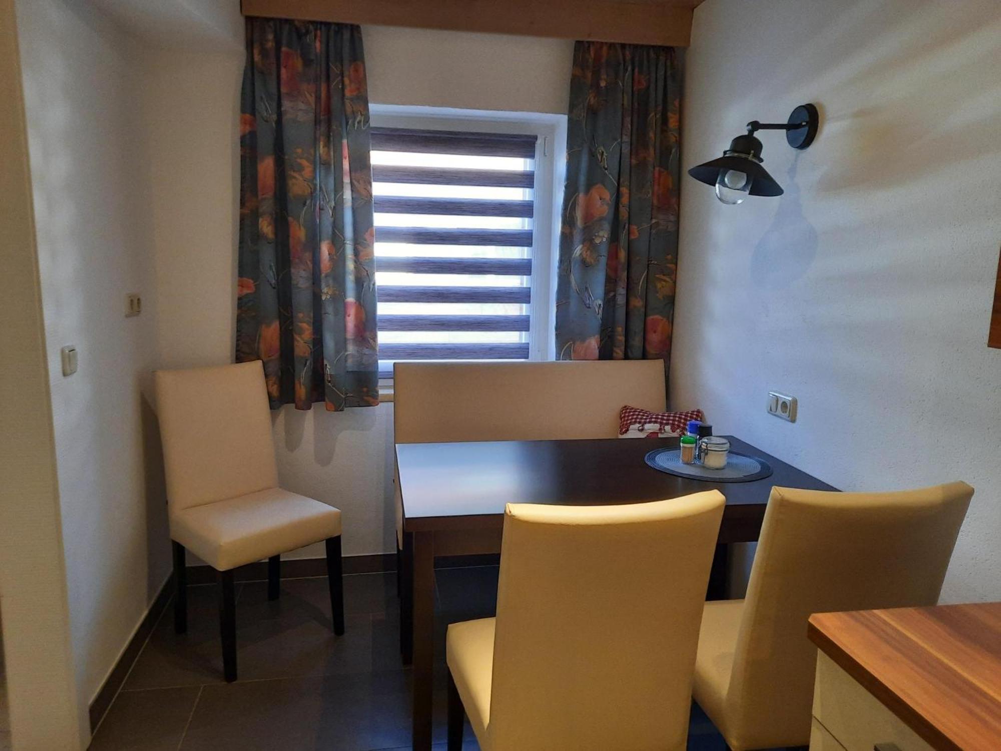 Gasthof Erzherzog Rainer - Zimmer Und Ferienwohnung Kössen Rom bilde