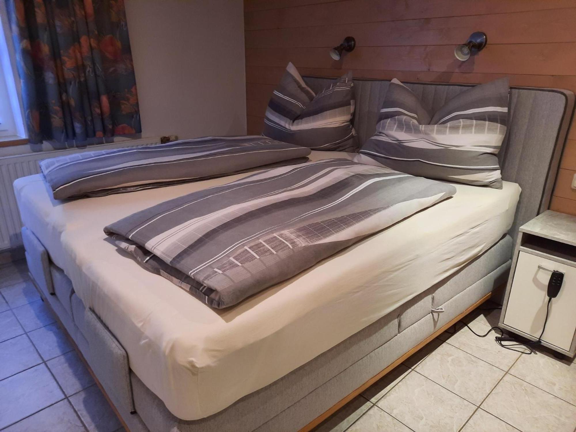 Gasthof Erzherzog Rainer - Zimmer Und Ferienwohnung Kössen Rom bilde