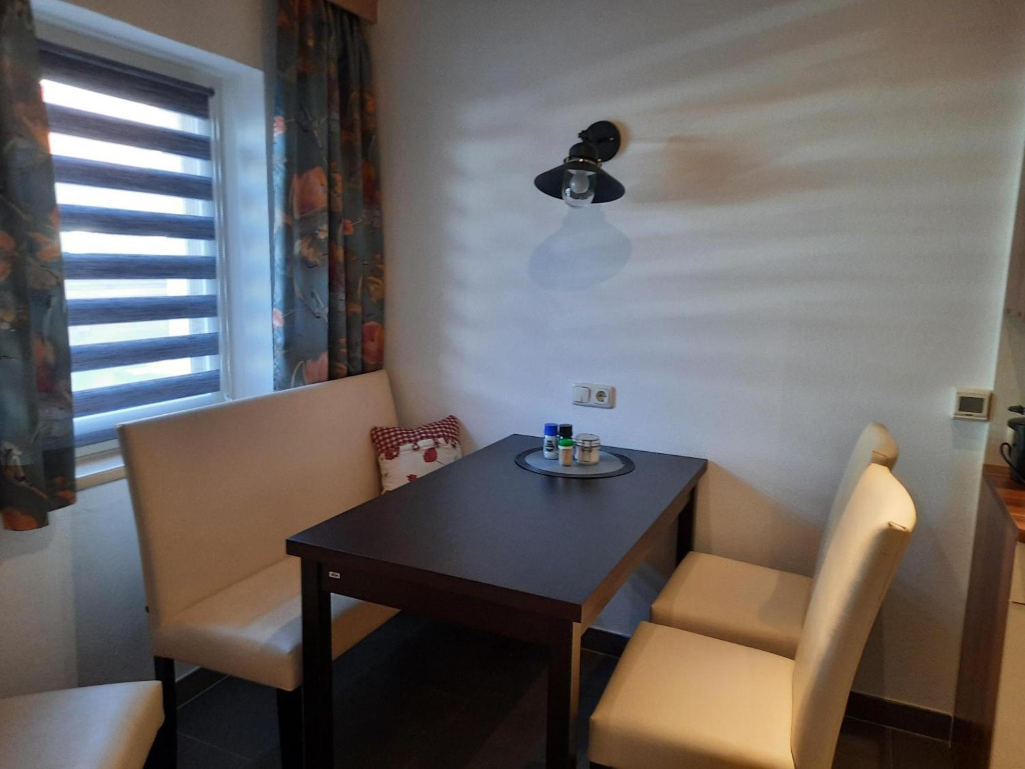 Gasthof Erzherzog Rainer - Zimmer Und Ferienwohnung Kössen Rom bilde